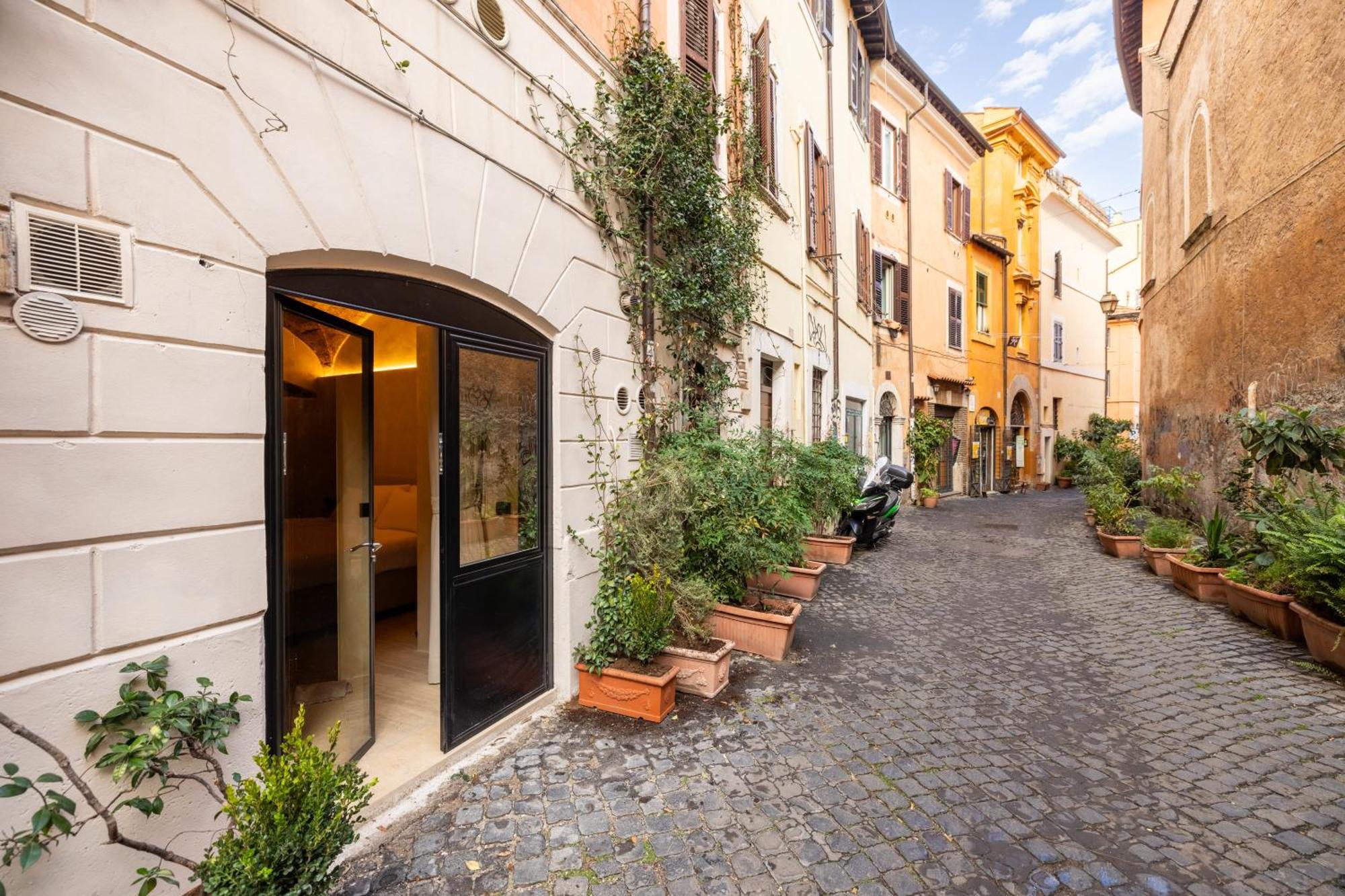 Trastevere Urbes Collection Holiday home *